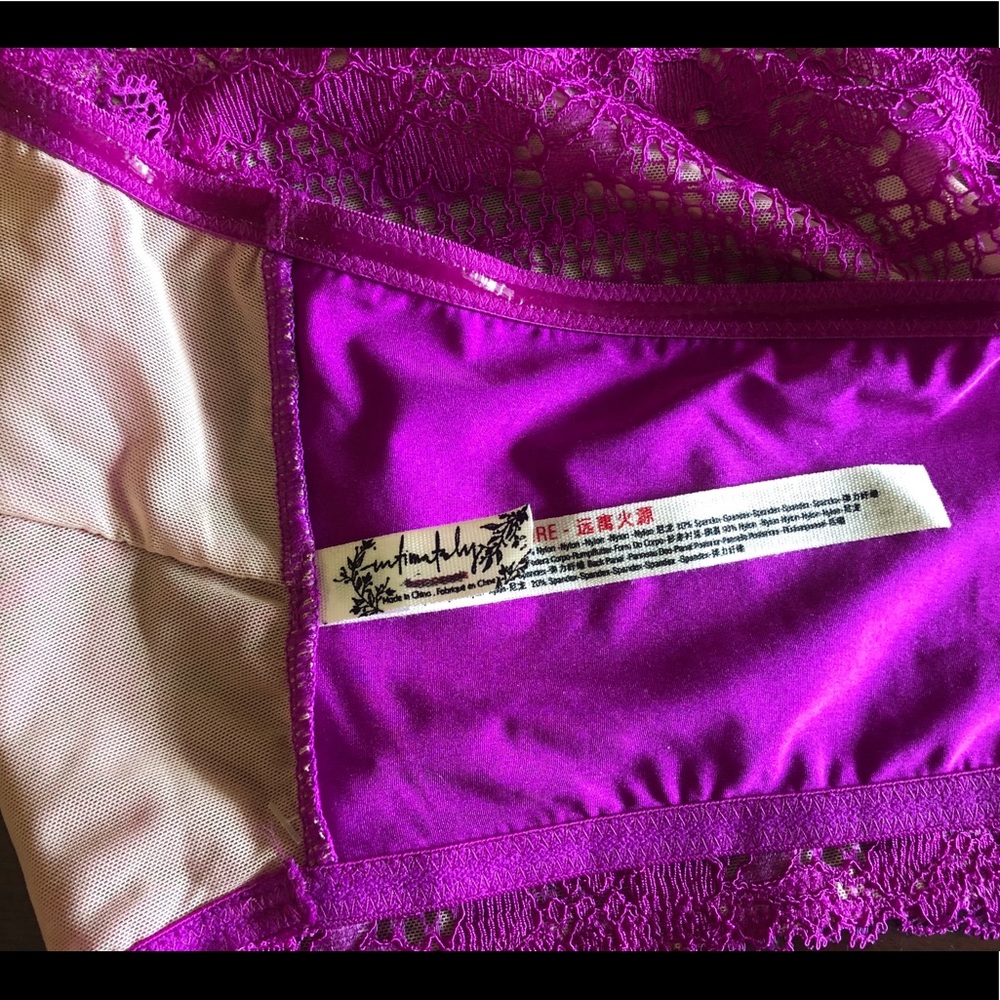 NWOT- Free People Camila Strapless Lace-Contrast Bandeau - Picture 15 of 16